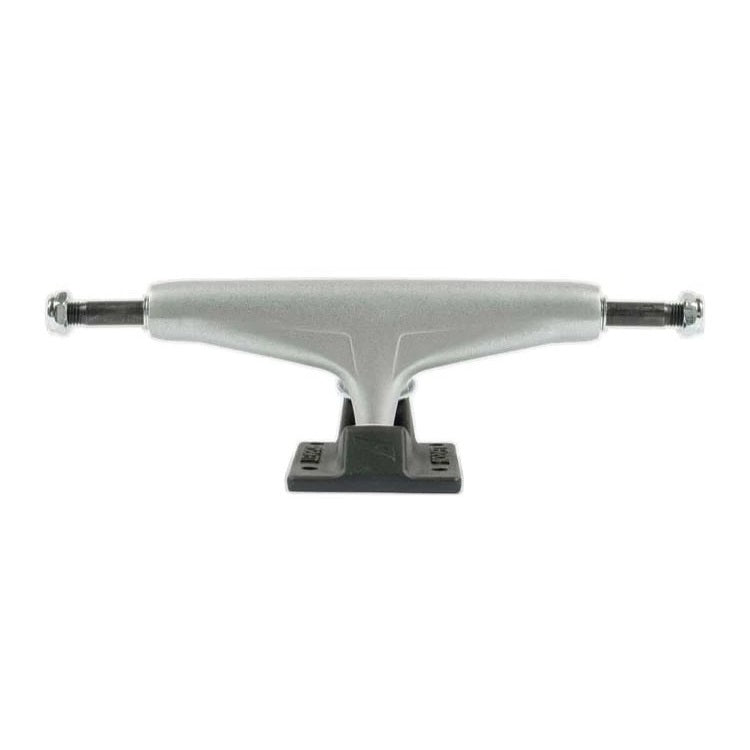 Tensor Trucks Mag Light Reflect 5.5″ - Silver/Black (Set of 2)