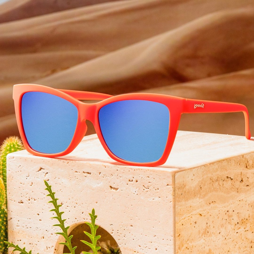 "Kisses Canvas, Sells It For Fortune" Polarized Pop G Sunglasses - X747X