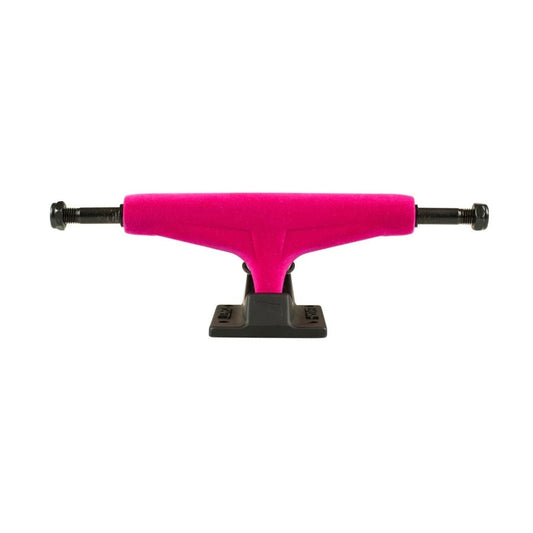 Tensor Trucks Mag Light Velvet 5.5″ - Crimson/Black (Set of 2)