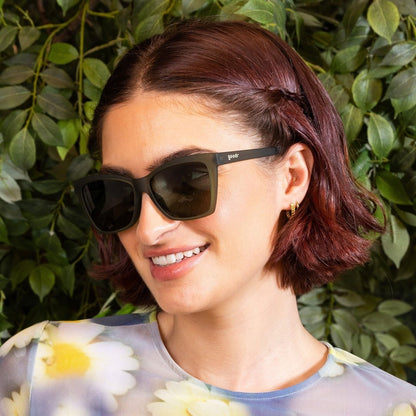 "Garnish Me In Greens" Polarized Pop G Sunglasses - X747X
