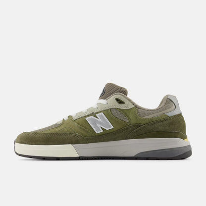 New Balance Shoes Numeric Andrew Reynolds 933 - Olivine/Dark Olivine
