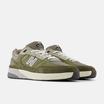 New Balance Shoes Numeric Andrew Reynolds 933 - Olivine/Dark Olivine